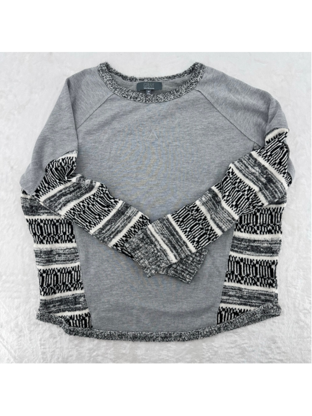 Gray by Saks 5th Avenue with Black & White Oversized Crewneck Size Small